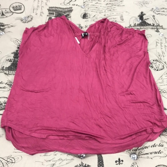 H By Bordeaux Ruched V-Neck T-Shirt - Picture 3 of 5